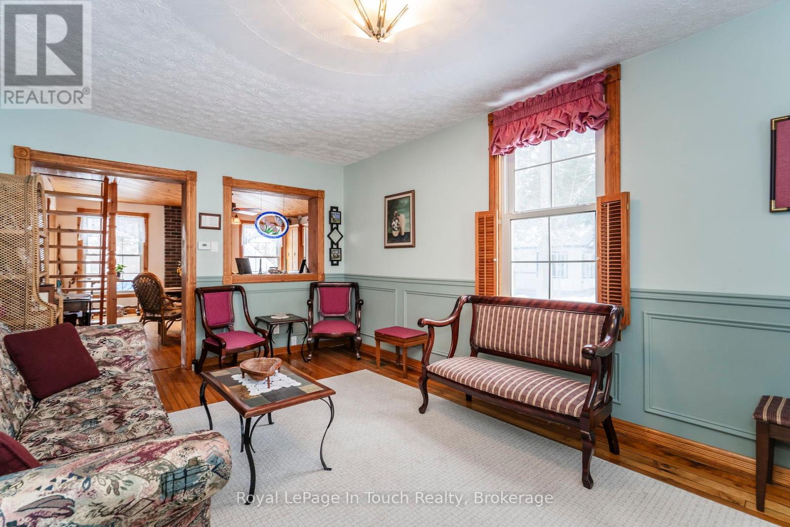 306 Church Street, Penetanguishene, Ontario  L9M 1G5 - Photo 19 - S12397041