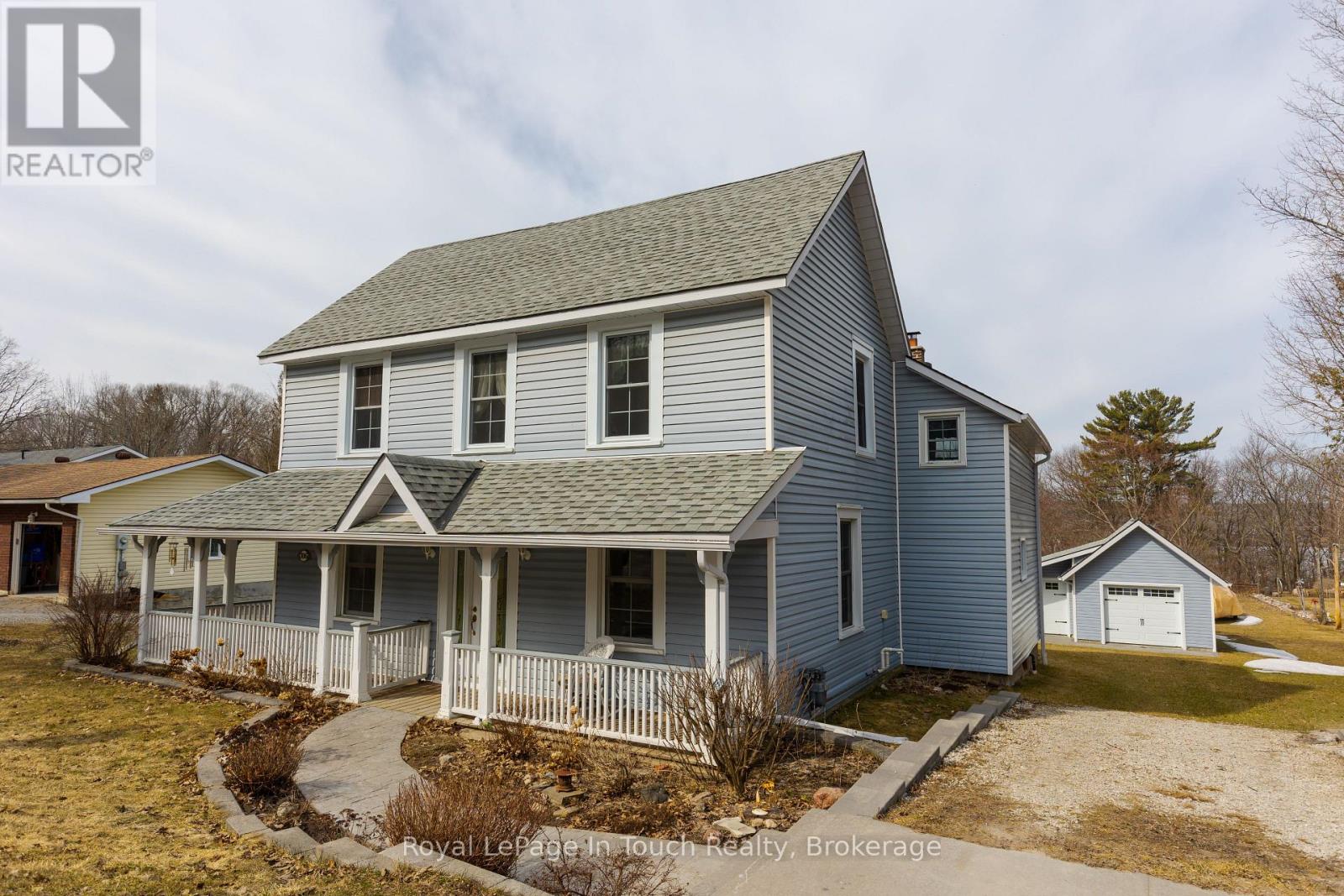 306 Church Street, Penetanguishene, Ontario  L9M 1G5 - Photo 2 - S12397041