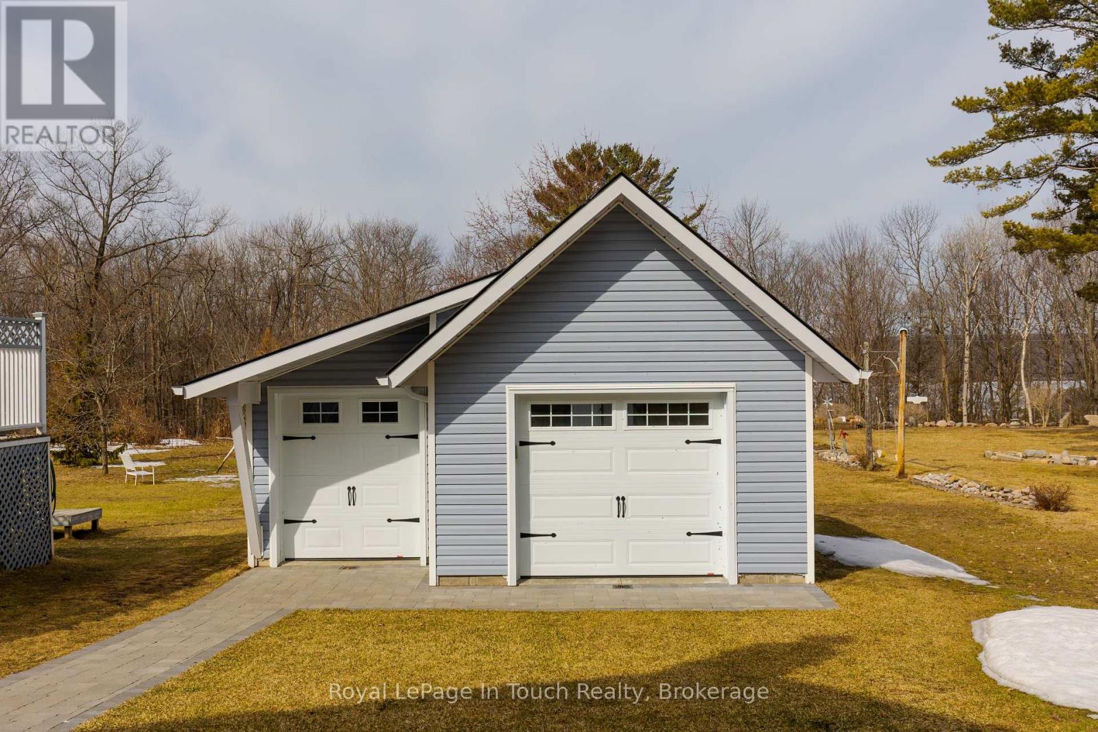 306 Church Street, Penetanguishene, Ontario  L9M 1G5 - Photo 5 - S12397041