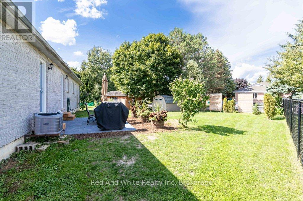395 Bell Street, Minto, Ontario  N0G 2P0 - Photo 23 - X12397019