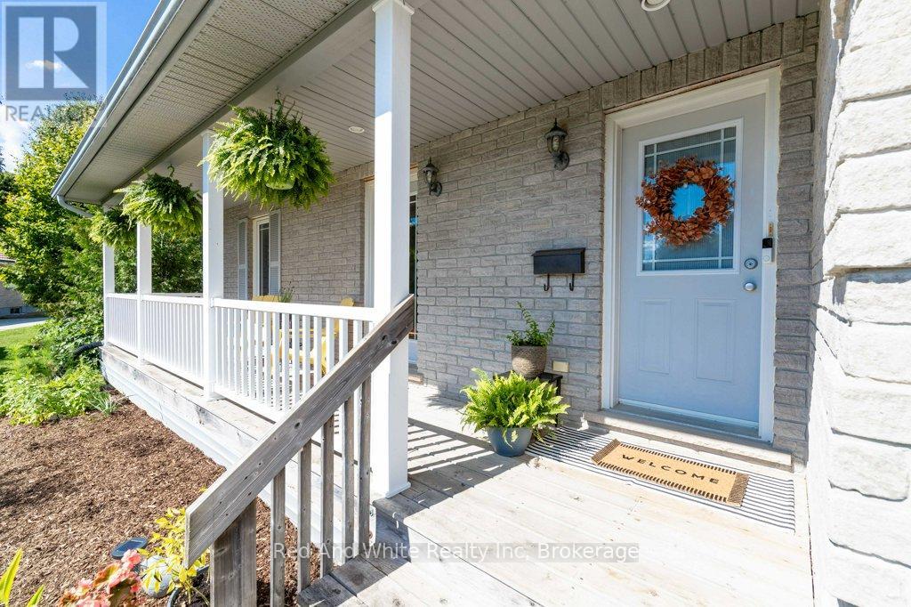 395 Bell Street, Minto, Ontario  N0G 2P0 - Photo 4 - X12397019