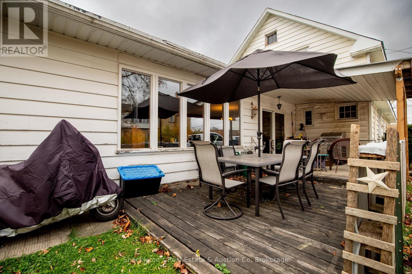 292 Queen Street W, St. Marys, Ontario  N4X 1B7 - Photo 17 - X12397081