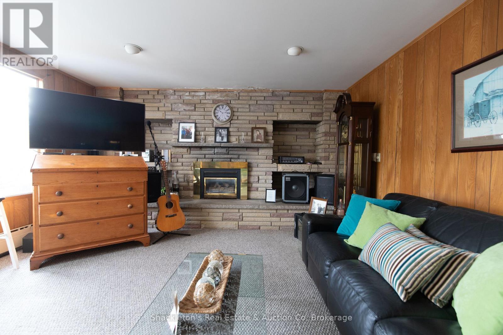 292 Queen Street W, St. Marys, Ontario  N4X 1B7 - Photo 25 - X12397081