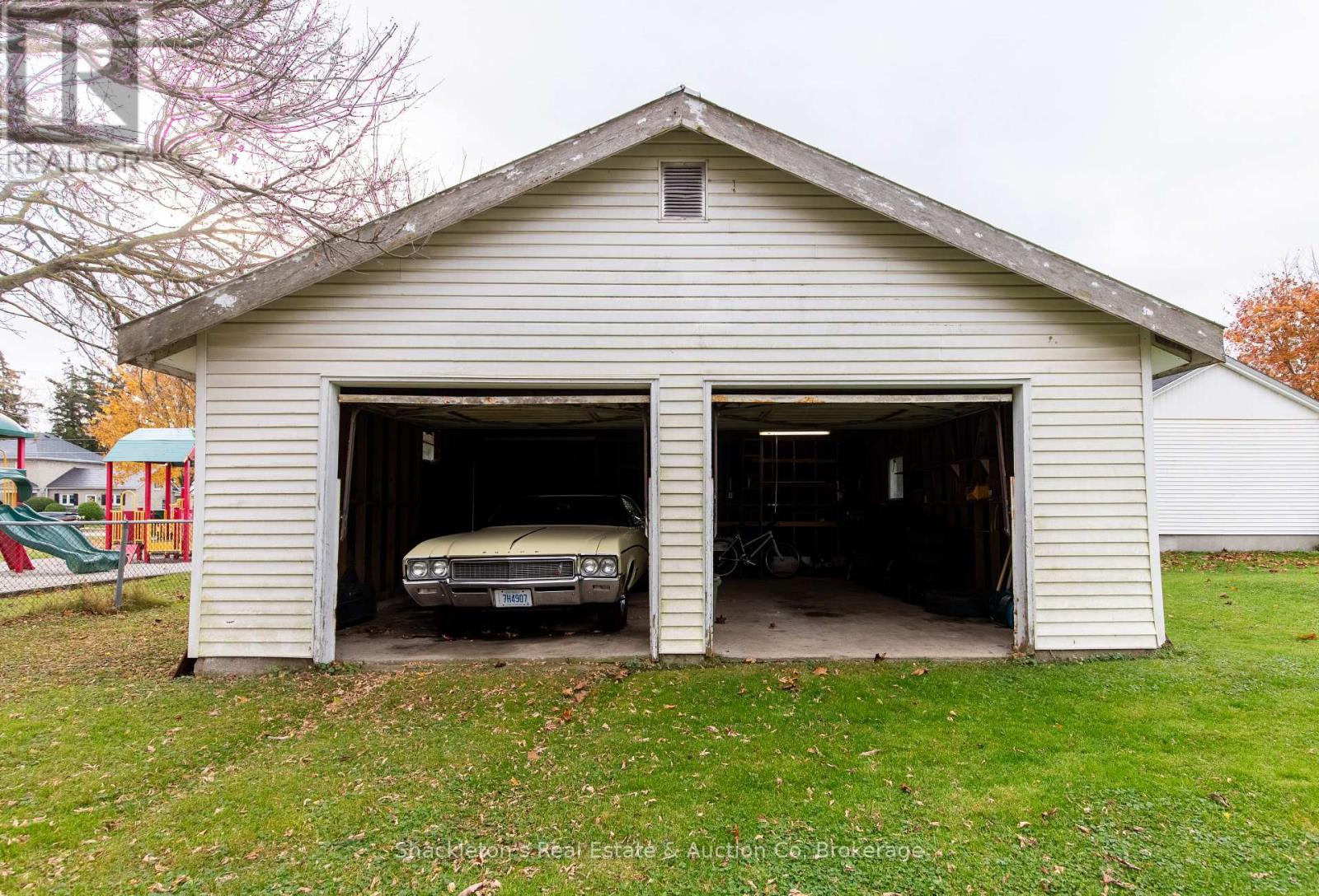 292 Queen Street W, St. Marys, Ontario  N4X 1B7 - Photo 36 - X12397081