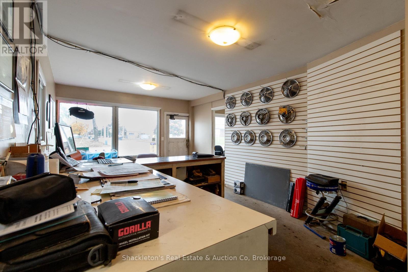292 Queen Street W, St. Marys, Ontario  N4X 1B7 - Photo 4 - X12397081