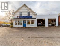 292 Queen Street W, St. Marys, Ca