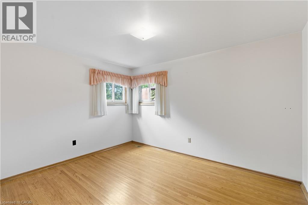 98 East 16th Street, Hamilton, Ontario  L9A 4J3 - Photo 19 - 40767422