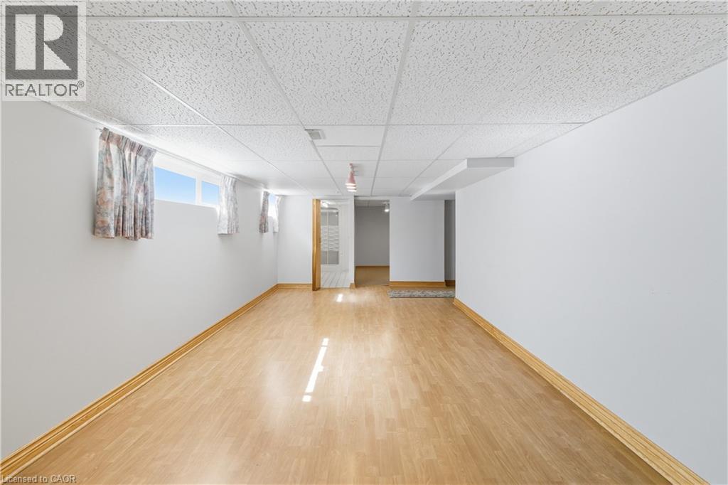 98 East 16th Street, Hamilton, Ontario  L9A 4J3 - Photo 29 - 40767422