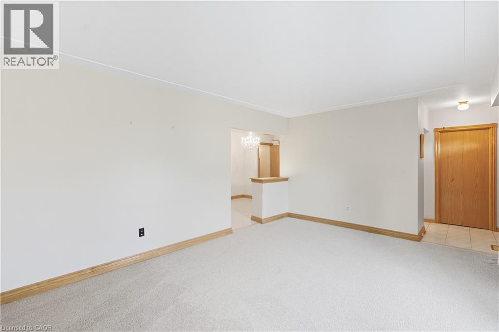 98 East 16th Street, Hamilton, Ontario  L9A 4J3 - Photo 9 - 40767422