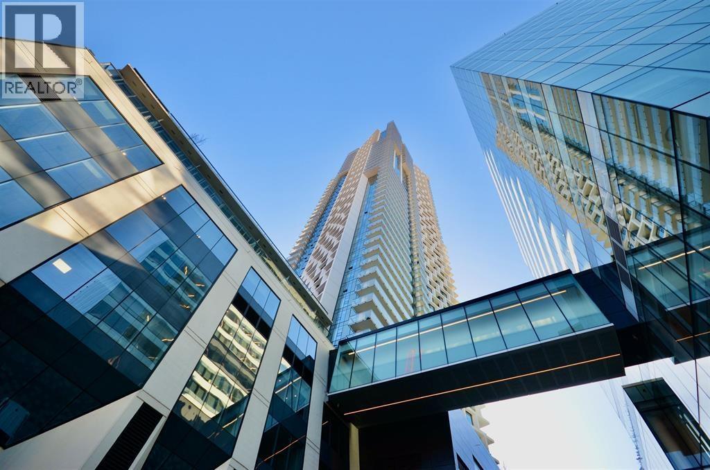 648 1281 HORNBY STREET, Vancouver, British Columbia
