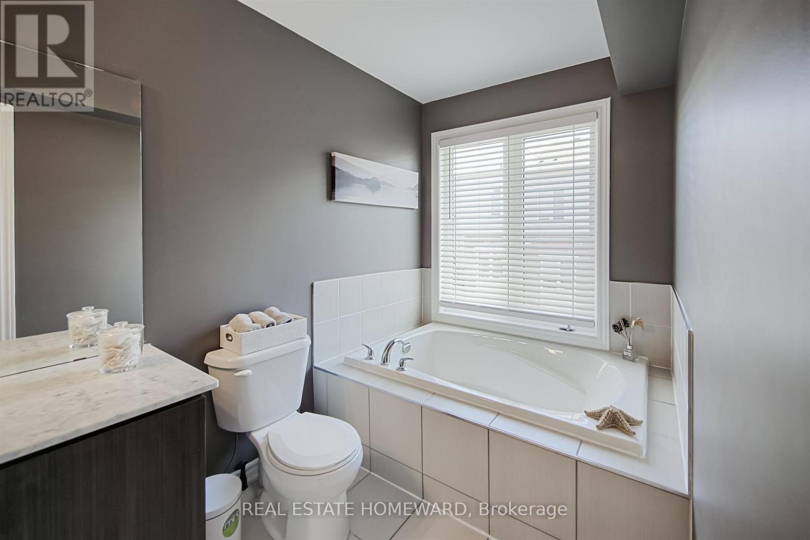 55 Antibes Drive, Toronto, Ontario  M2R 2Y9 - Photo 22 - C12396823