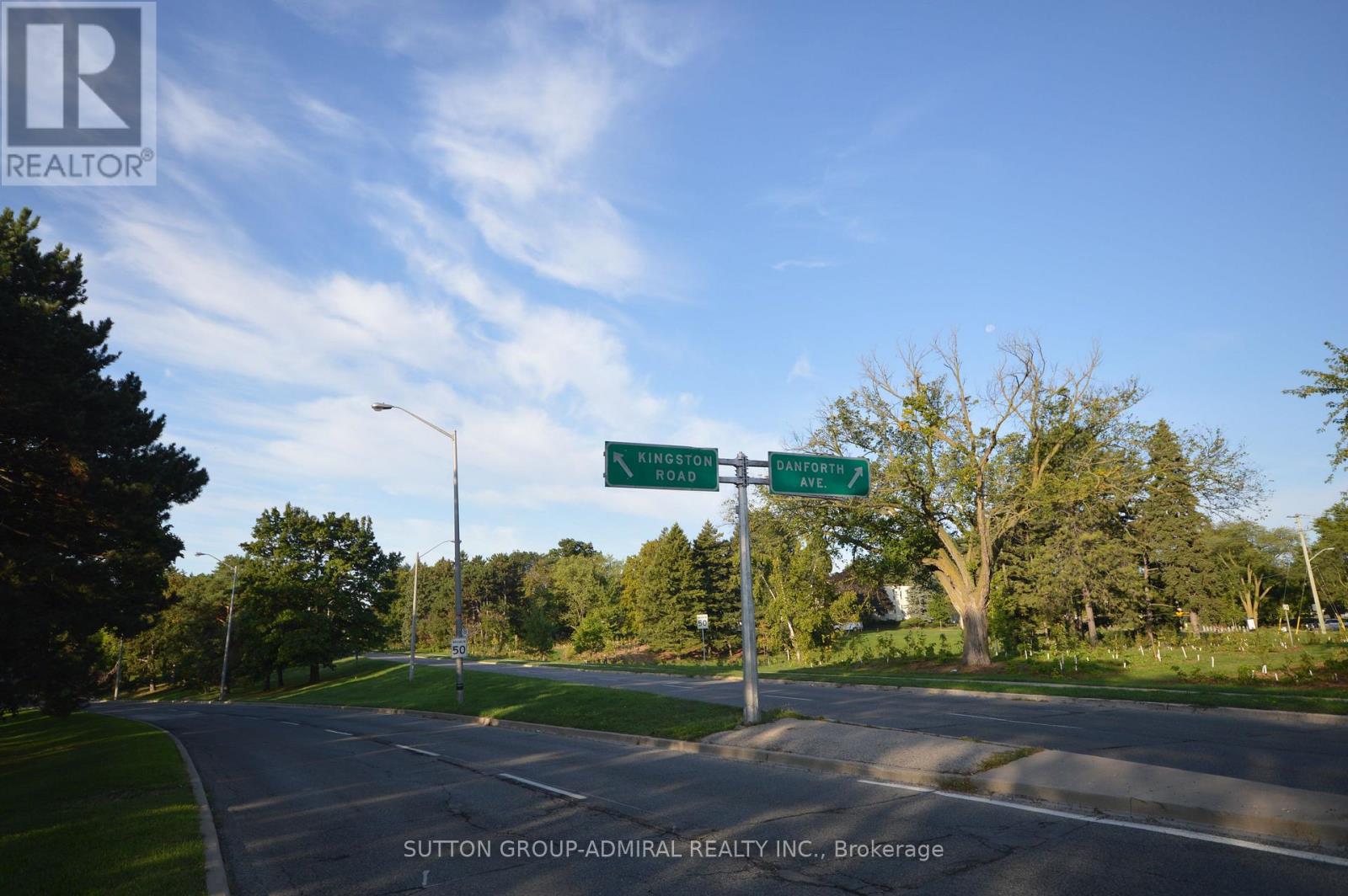702 - 90 Glen Everest Road, Toronto (Birchcliffe-Cliffside), Ontario  M1N 1T7 - Photo 13 - E12396790