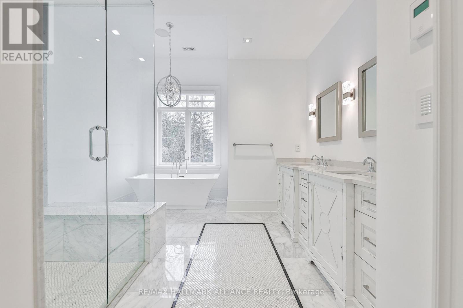 482 Morrison Road, Oakville, Ontario  L6J 4K5 - Photo 26 - W12396118