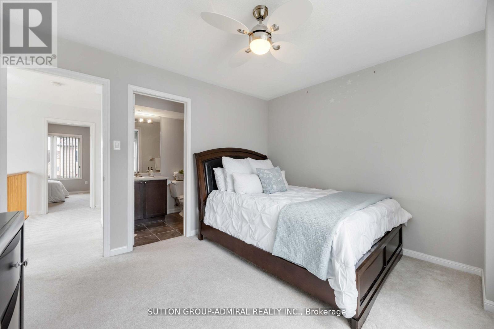 60 Harry Penrose Avenue, Aurora, Ontario  L4G 0S2 - Photo 13 - N12396938