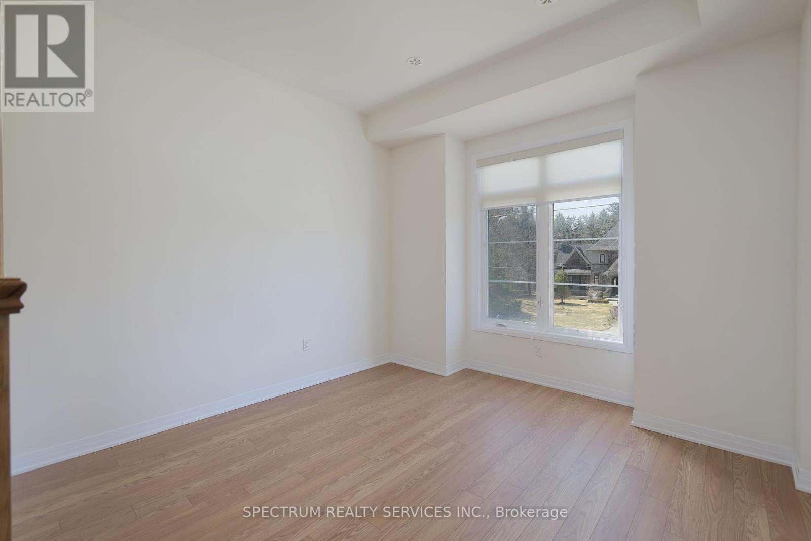 176 De La Roche Drive, Vaughan, Ontario  L4H 5G4 - Photo 16 - N12396941
