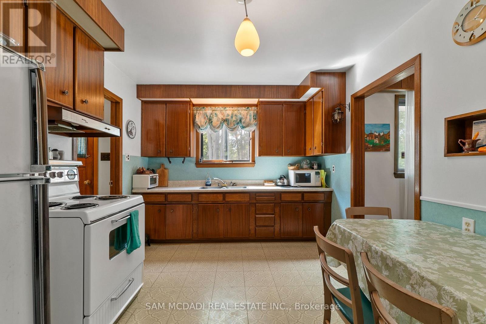 68 41st Street S, Wasaga Beach, Ontario  L9Z 1Z6 - Photo 19 - S12396874