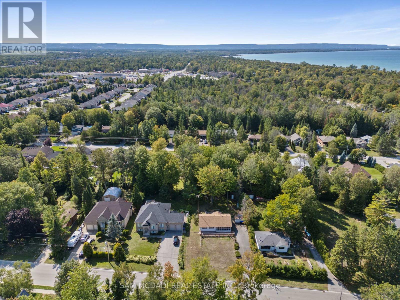68 41st Street S, Wasaga Beach, Ontario  L9Z 1Z6 - Photo 46 - S12396874