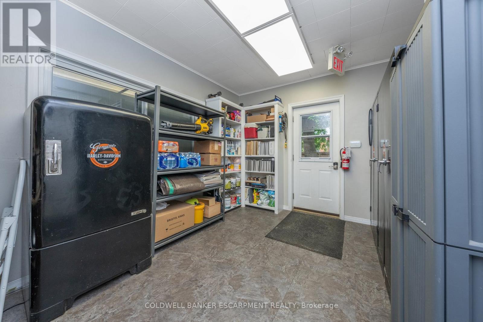 28 Main Street N, Halton Hills, Ontario  L7J 1W1 - Photo 37 - W12396782