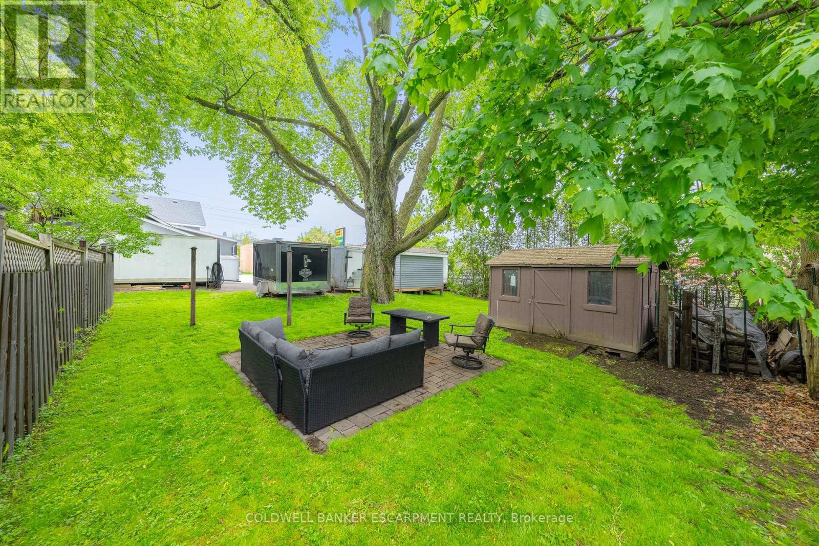 28 Main Street N, Halton Hills, Ontario  L7J 1W1 - Photo 43 - W12396782