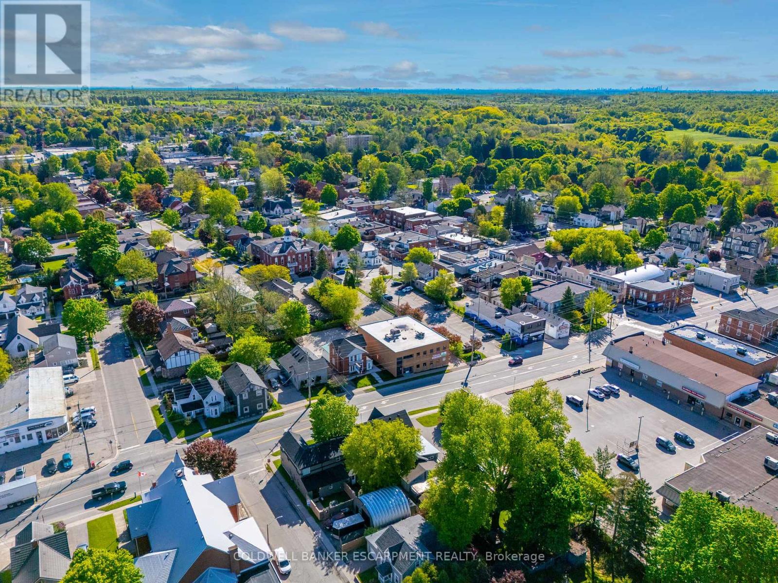 28 Main Street N, Halton Hills, Ontario  L7J 1W1 - Photo 50 - W12396782