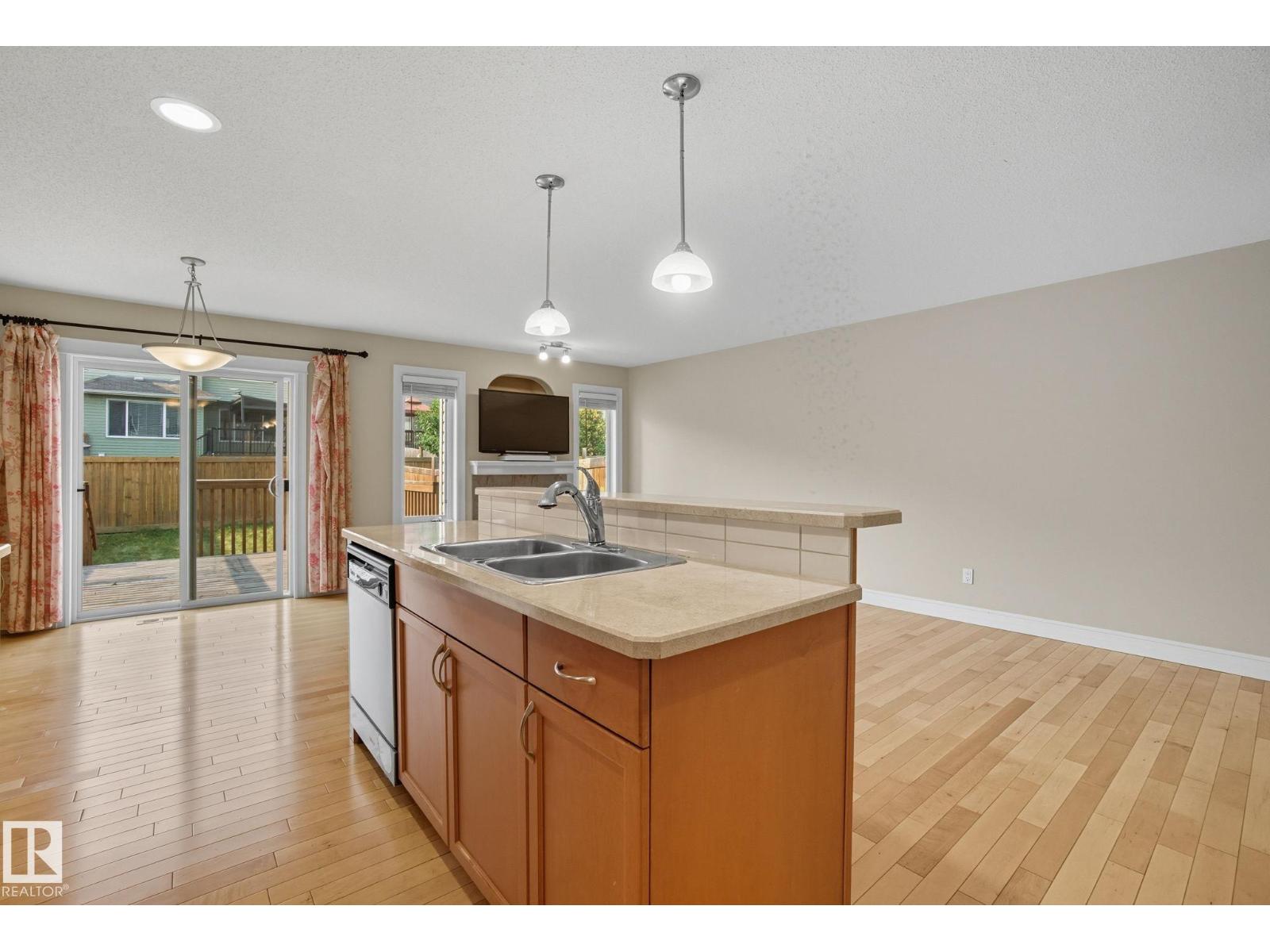 11611 17 Av Sw, Edmonton, Alberta  T6W 1Y4 - Photo 16 - E4457196