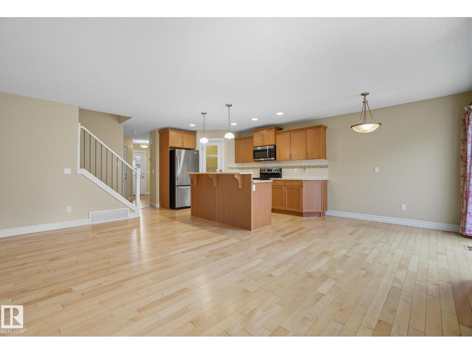 11611 17 Av Sw, Edmonton, Alberta  T6W 1Y4 - Photo 9 - E4457196