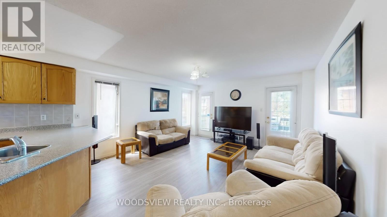 1171 Foxglove Place, Mississauga, Ontario  L5V 2N1 - Photo 3 - W12396915