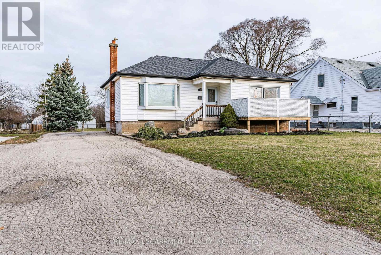 (Upper) - 317 King Street E, Hamilton, Ontario  L8G 1M2 - Photo 14 - X12396804