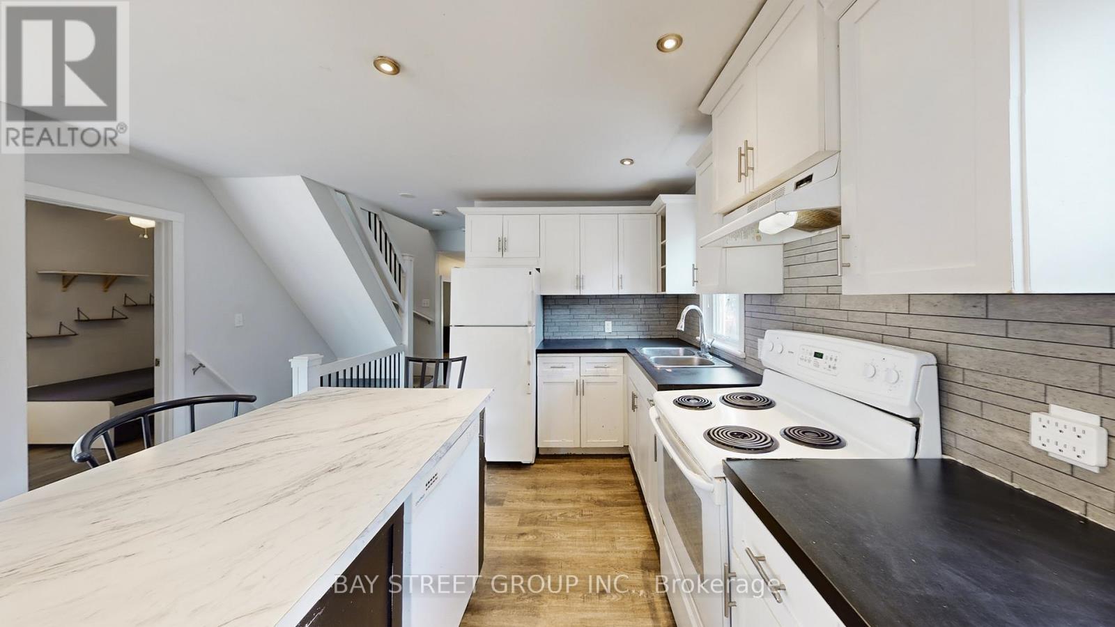 24 Empire Street, London East (East G), Ontario  N5Y 1G7 - Photo 15 - X12396833