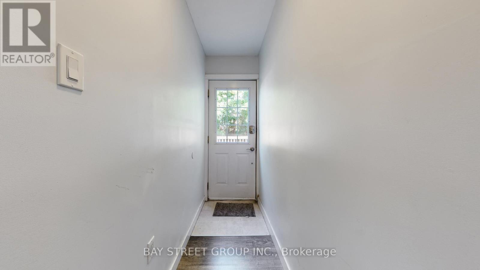 24 Empire Street, London East (East G), Ontario  N5Y 1G7 - Photo 24 - X12396833