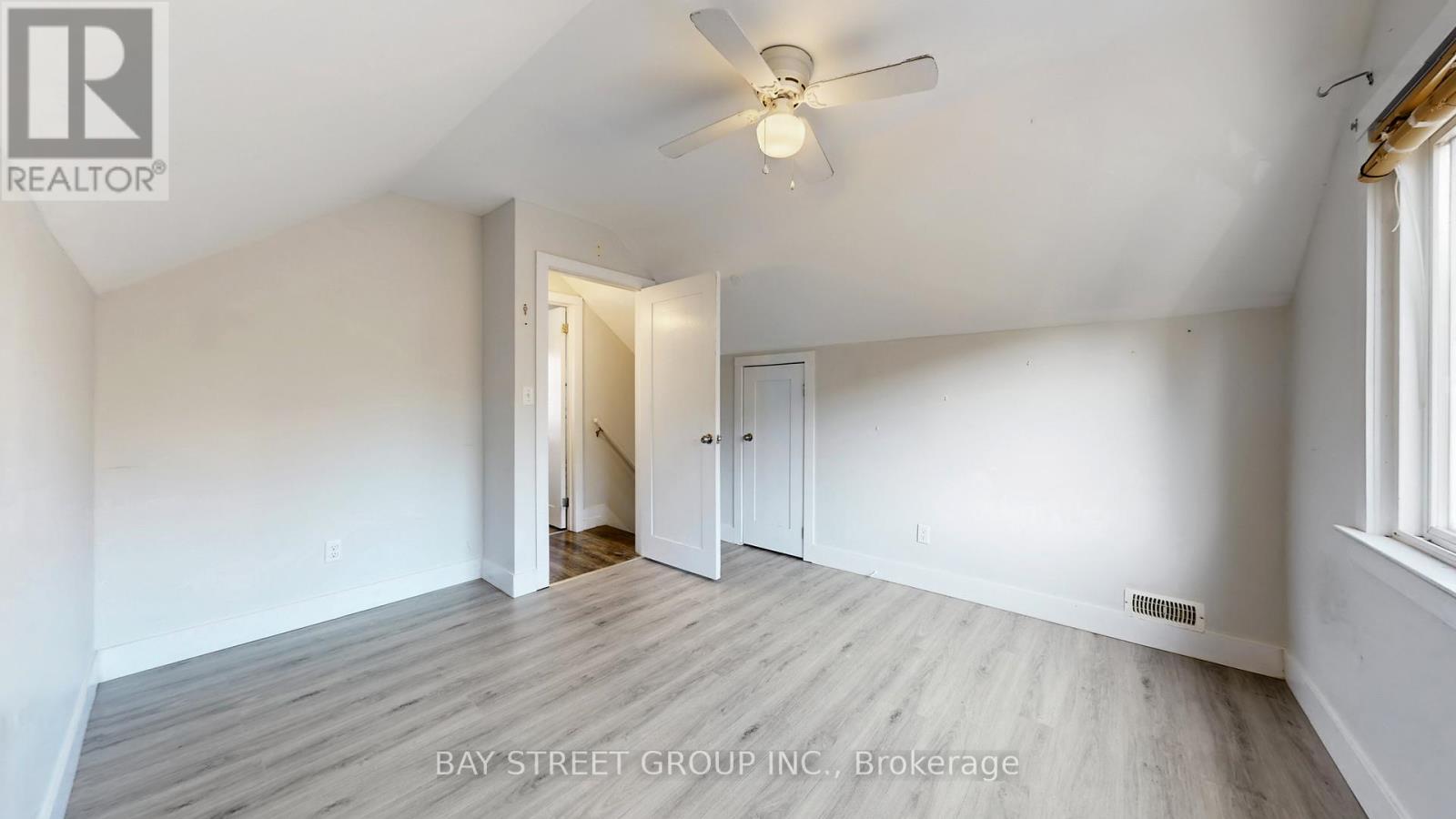 24 Empire Street, London East (East G), Ontario  N5Y 1G7 - Photo 33 - X12396833