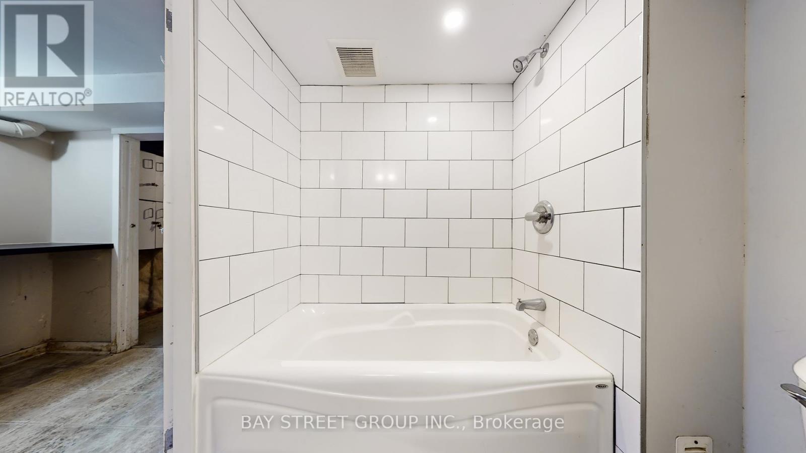 24 Empire Street, London East (East G), Ontario  N5Y 1G7 - Photo 39 - X12396833