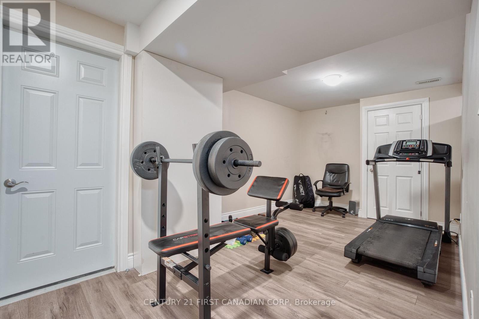 754 Jackpine Way, London North, Ontario  N5X 0L9 - Photo 39 - X12395435