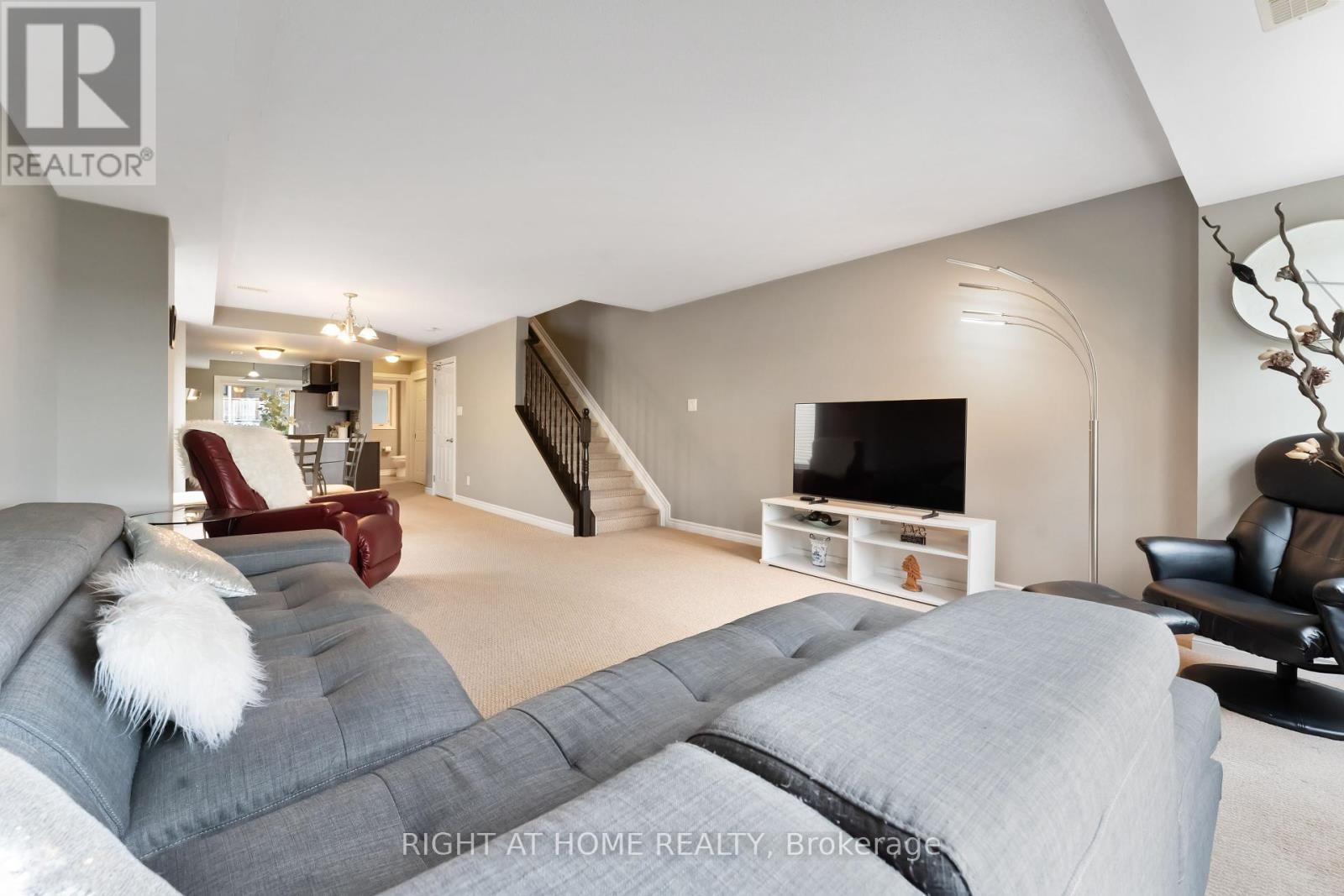25 - 62 Argent Private, Ottawa, Ontario  K2K 0H2 - Photo 2 - X12353074