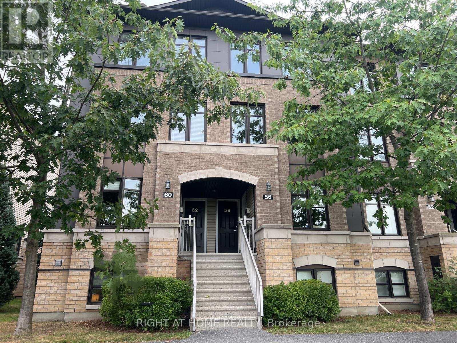 25 - 62 ARGENT PRIVATE, Ottawa, Ontario