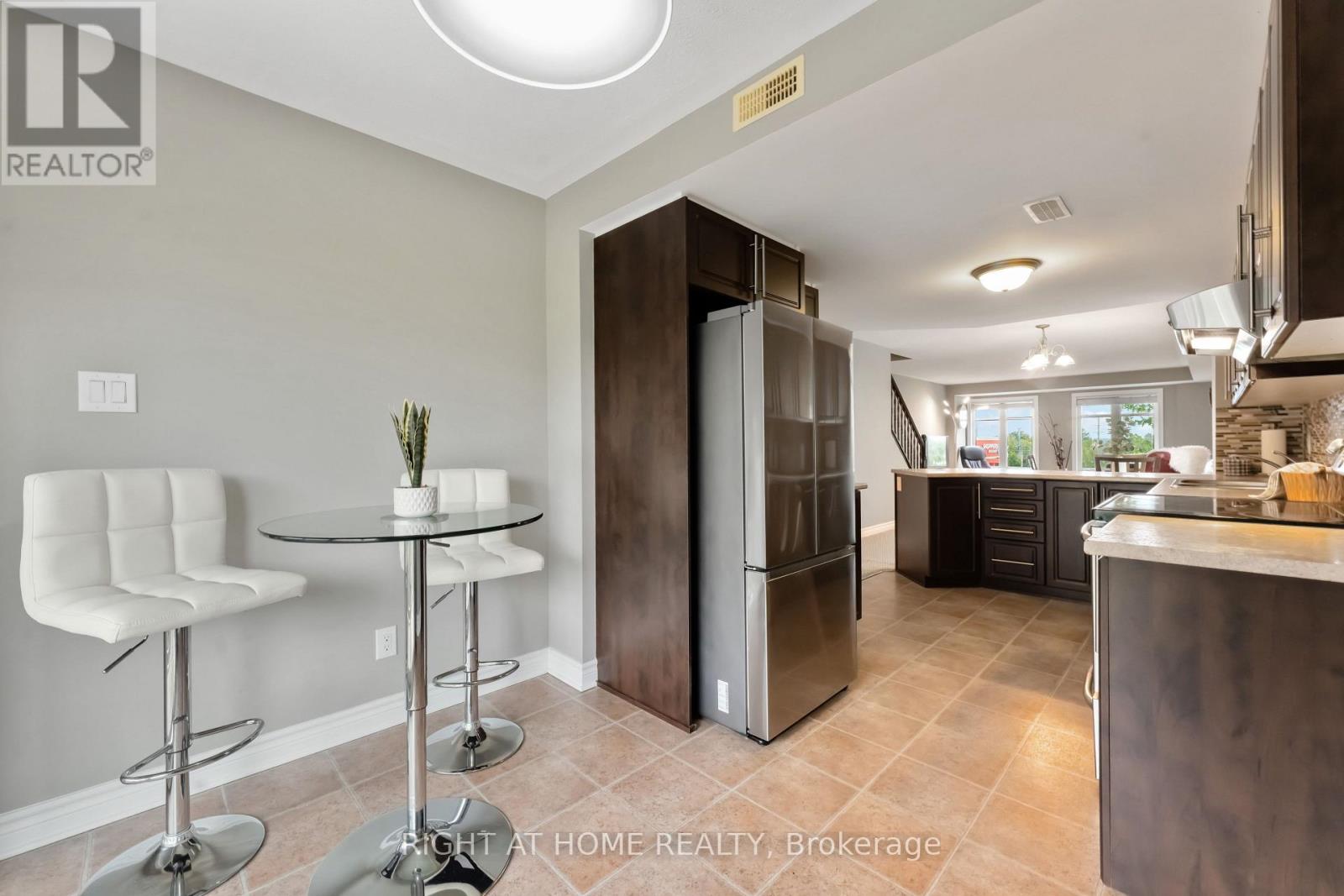 25 - 62 Argent Private, Ottawa, Ontario  K2K 0H2 - Photo 7 - X12353074