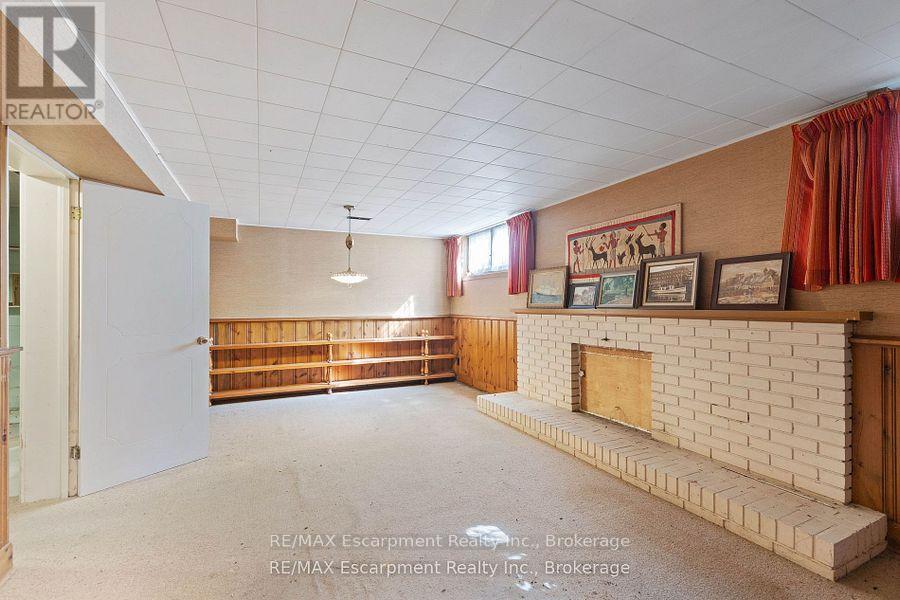214 Donessle Drive, Oakville, Ontario  L6J 3Y6 - Photo 21 - W12137828