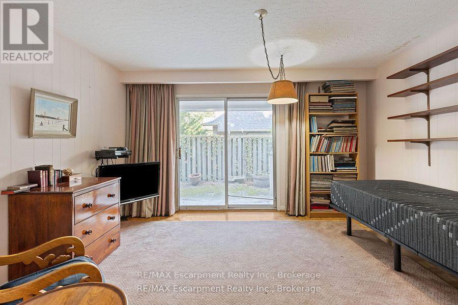 214 Donessle Drive, Oakville, Ontario  L6J 3Y6 - Photo 13 - W12137828