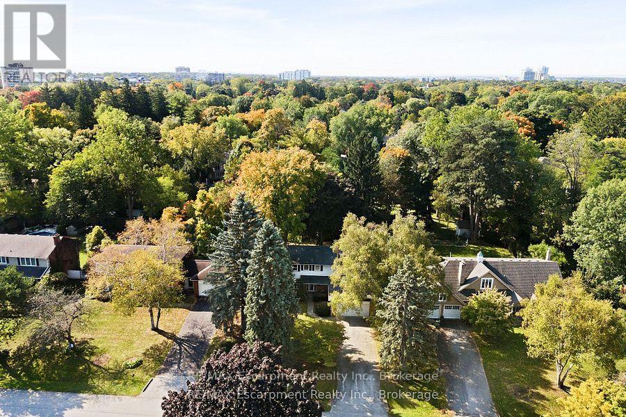 214 Donessle Drive, Oakville, Ontario  L6J 3Y6 - Photo 26 - W12137828