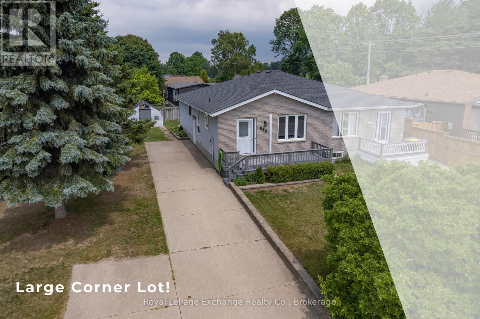 649 Lloyd Street, Saugeen Shores, Ontario  N0H 2C1 - Photo 2 - X12279121