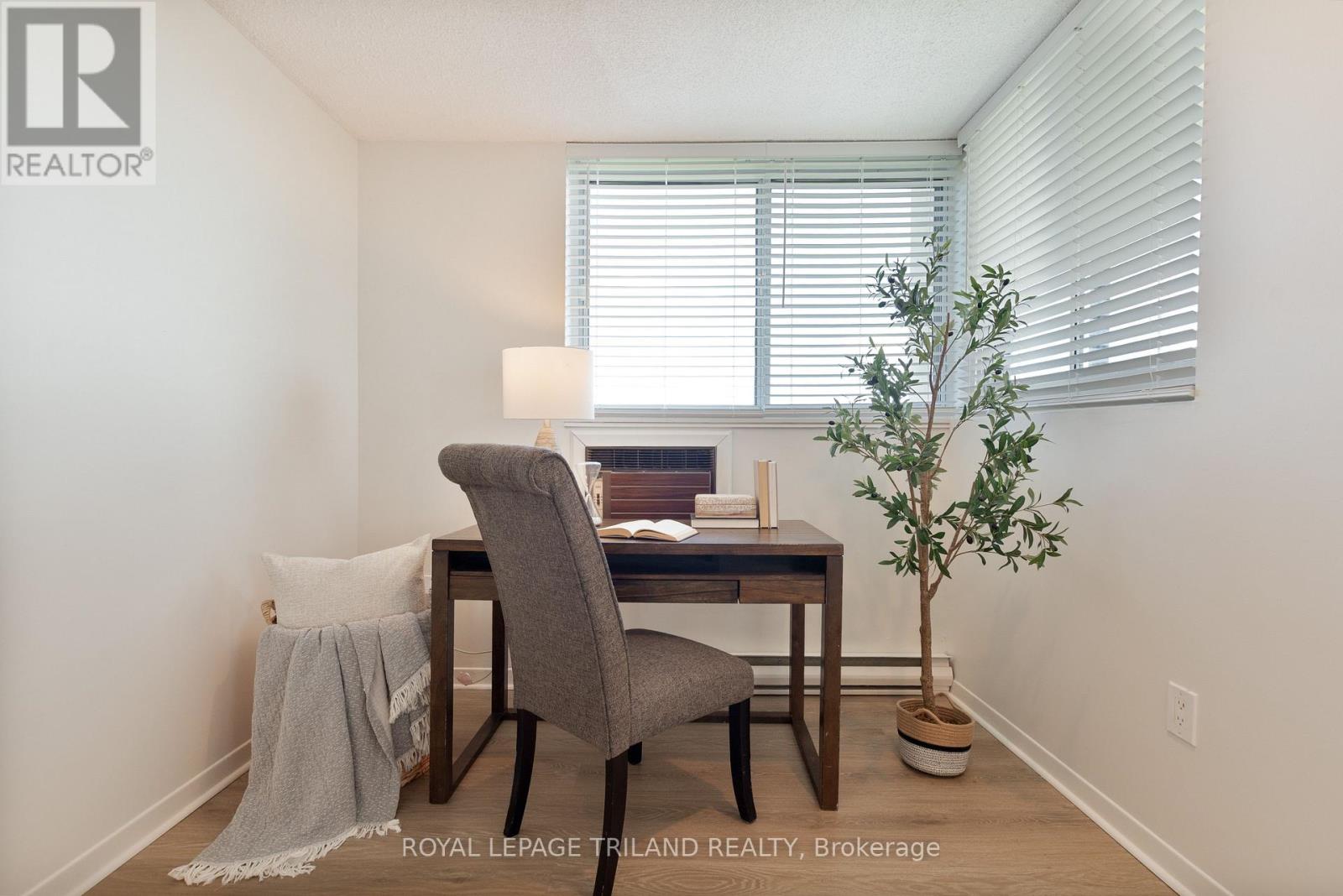802 - 127 Belmont Drive, London South, Ontario  N6J 4J7 - Photo 10 - X12397104