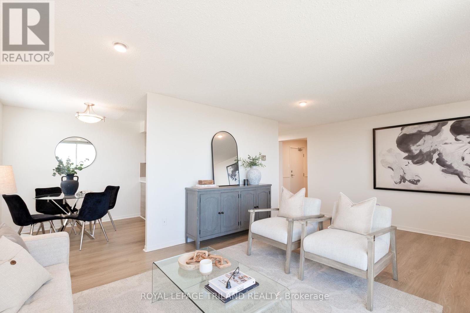802 - 127 Belmont Drive, London South, Ontario  N6J 4J7 - Photo 14 - X12397104
