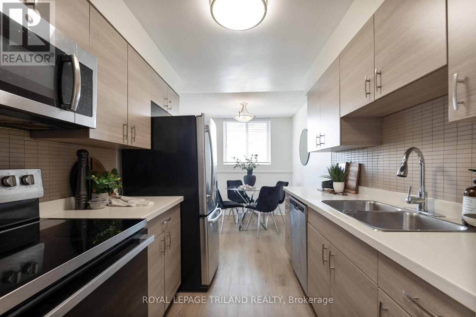 802 - 127 Belmont Drive, London South, Ontario  N6J 4J7 - Photo 18 - X12397104