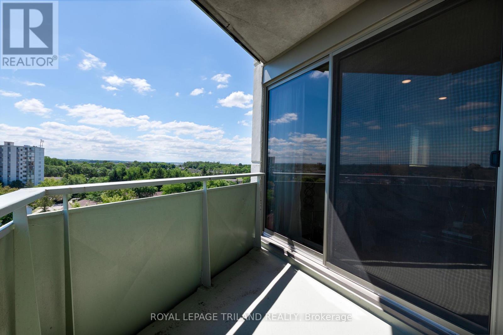 802 - 127 Belmont Drive, London South, Ontario  N6J 4J7 - Photo 29 - X12397104