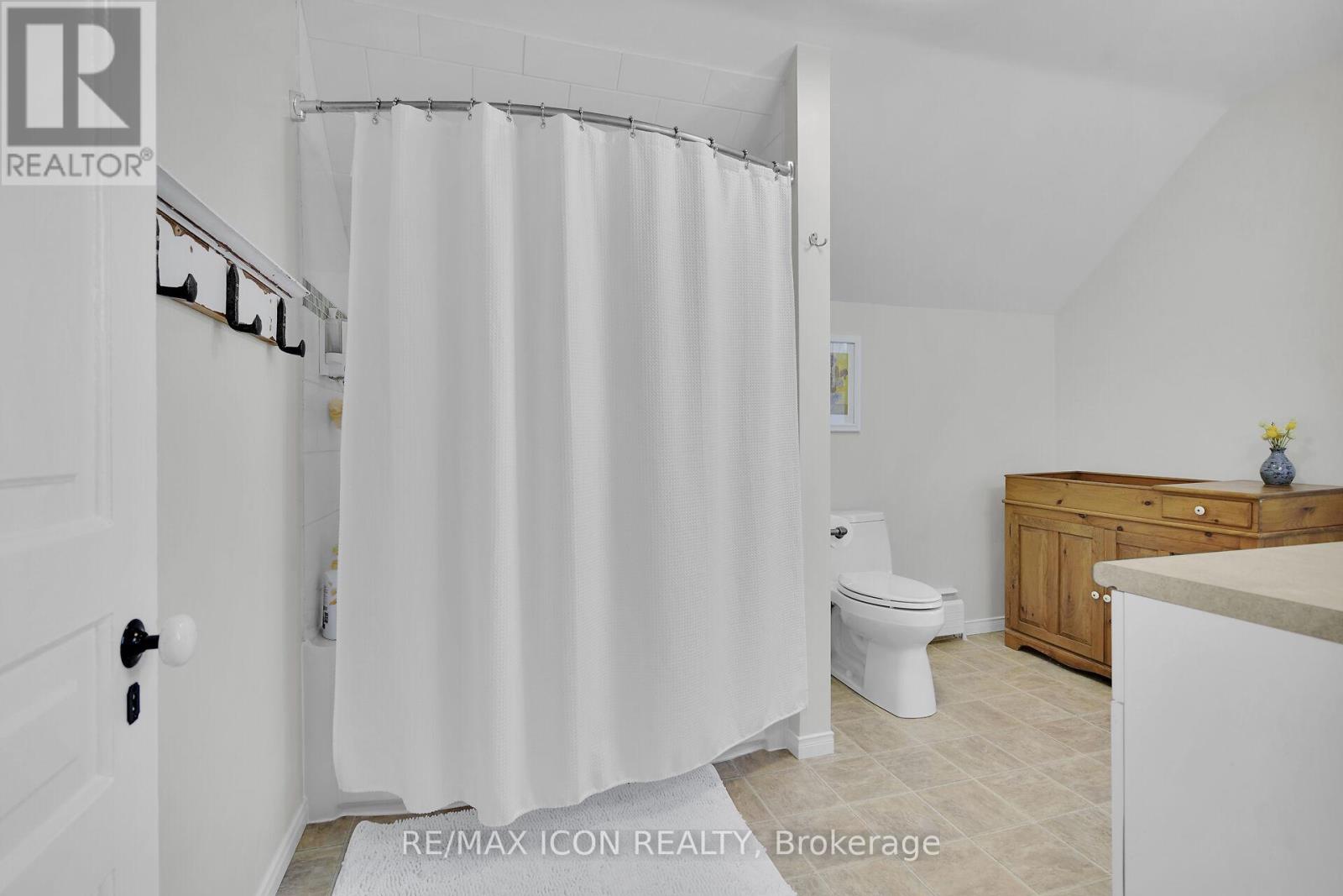 14113 Belmont Road, Central Elgin, Ontario  N0L 1B0 - Photo 21 - X12397119