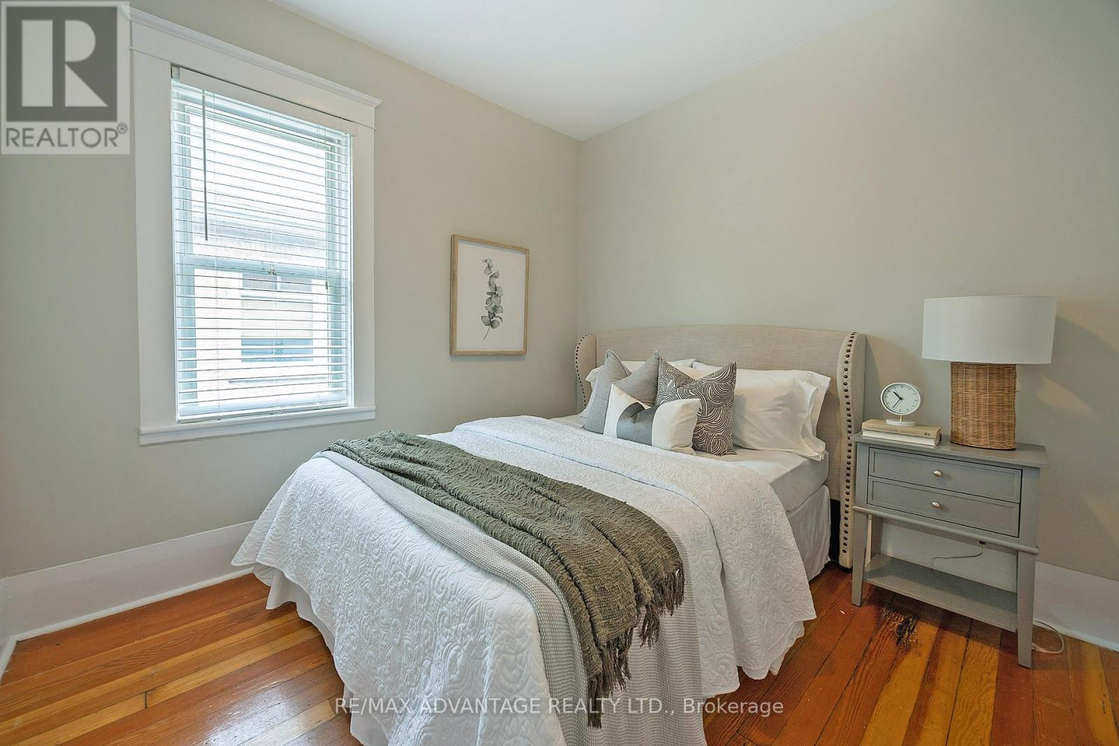 30 Langarth Street E, London South, Ontario  N6C 1Z1 - Photo 11 - X12397176