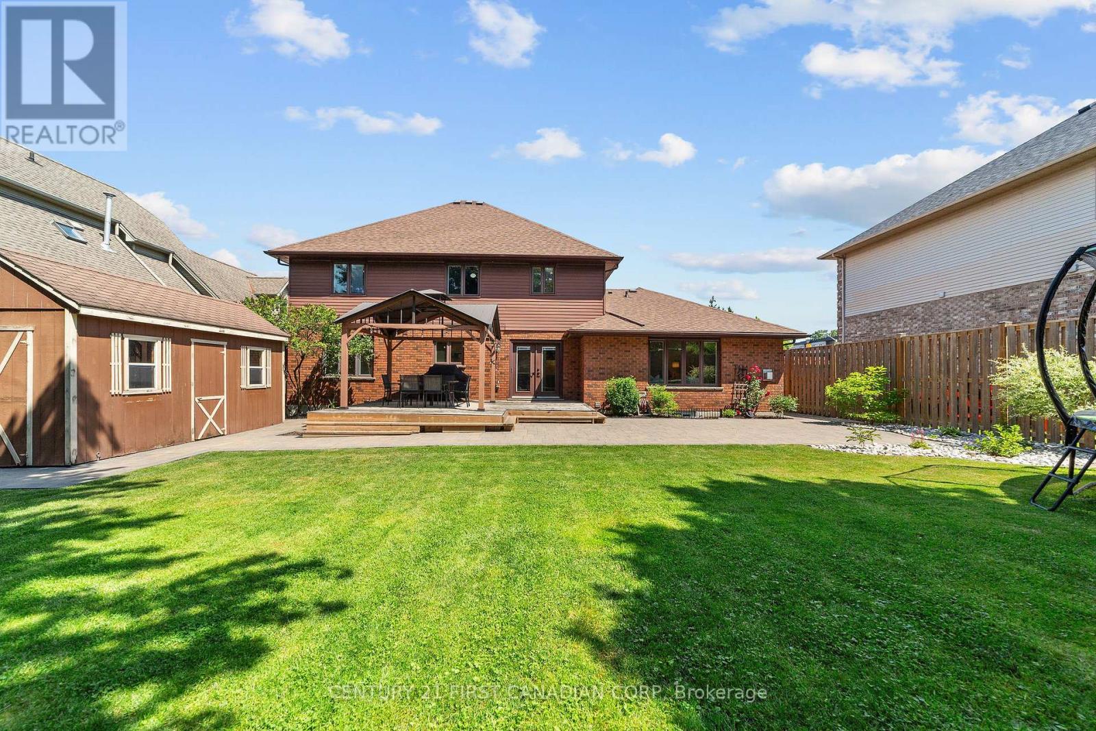 512 Rosecliffe Terrace, London South, Ontario  N6K 4H5 - Photo 14 - X12397295