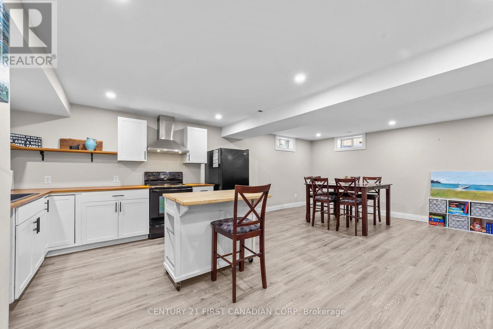512 Rosecliffe Terrace, London South, Ontario  N6K 4H5 - Photo 47 - X12397295