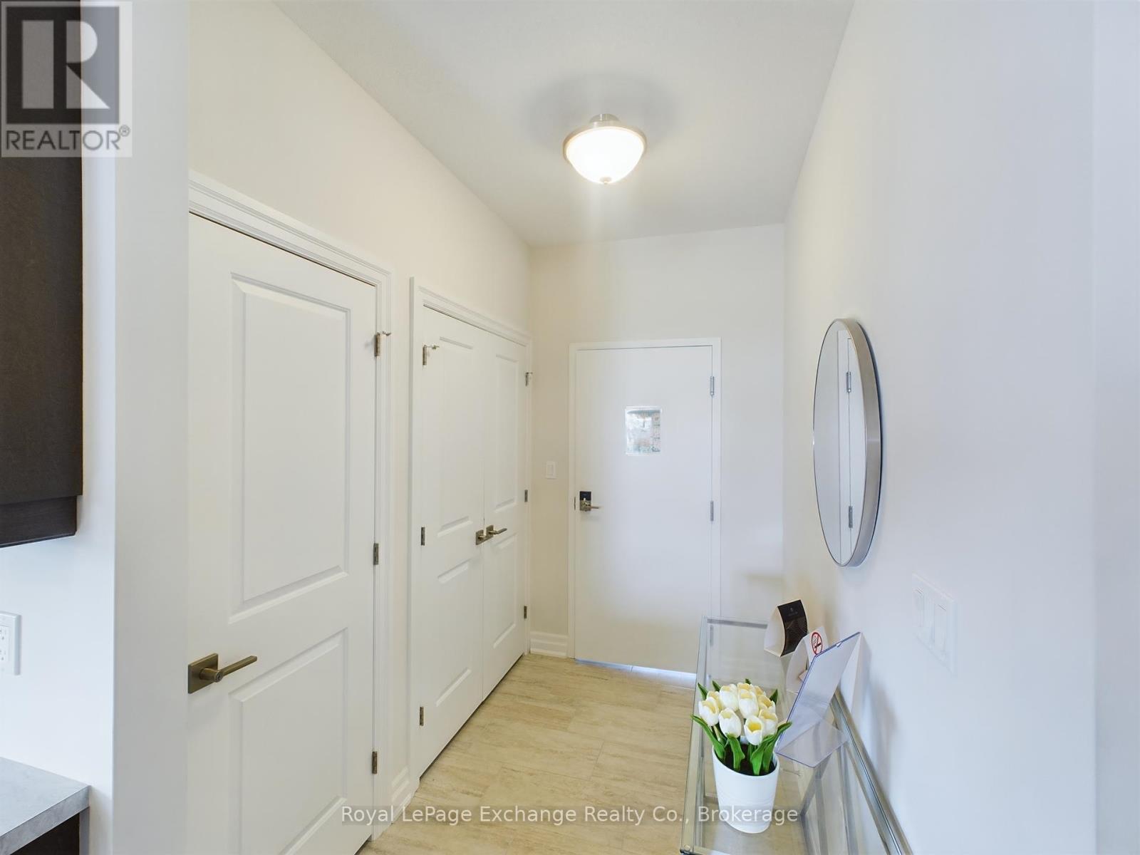 336 Mary Rose Avenue, Saugeen Shores, Ontario  N0H 2C3 - Photo 5 - X12357298