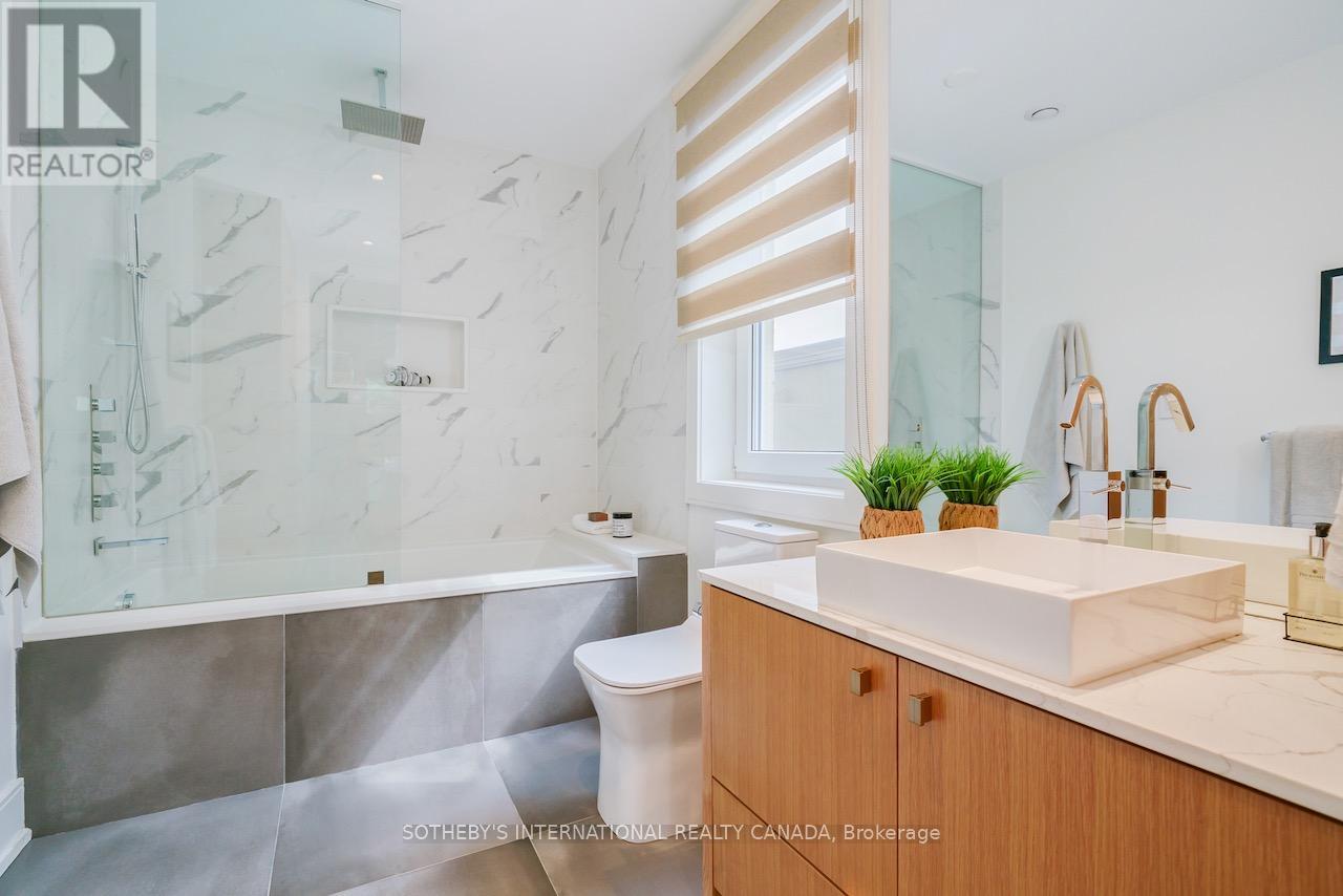 41 Northcote Avenue, Toronto, Ontario  M6J 3K2 - Photo 21 - C12396994